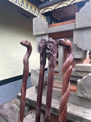 Посох Змей: Анаконда с Аметистом ☥ II, из дерева Соно ручной работы.